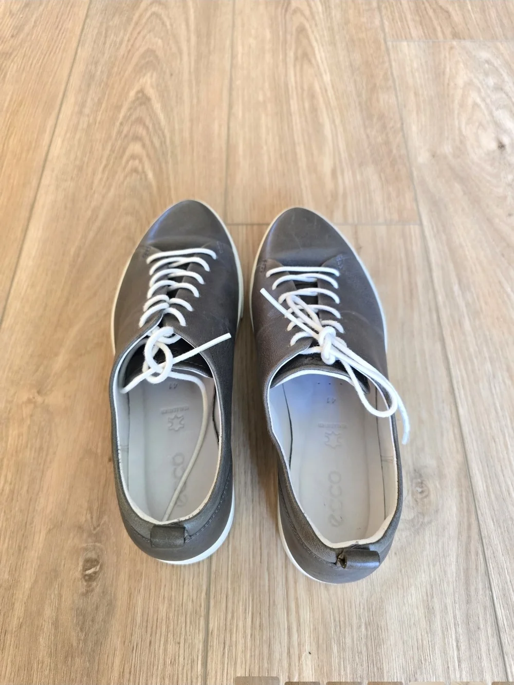 Ecco Women's Gillian Low-Top Sneakers in Gray with White Sole Size 10 EU 41 - Picture 4 of 6